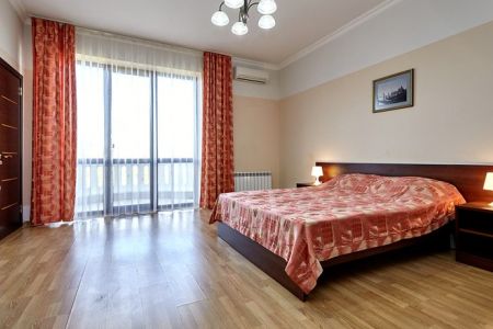 Стандартный 2-местный 1-комнатный (с балконом)