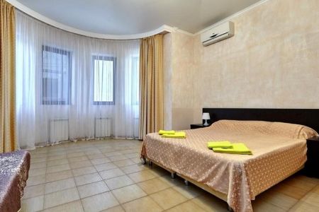 Стандартный 3-местный 1-комнатный (без балкона)