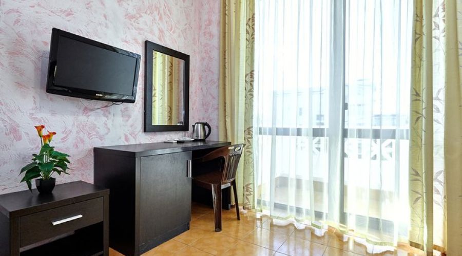 Стандартный 2-местный 1-комнатный (с балконом)