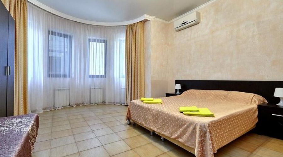 Стандартный 3-местный 1-комнатный (без балкона)