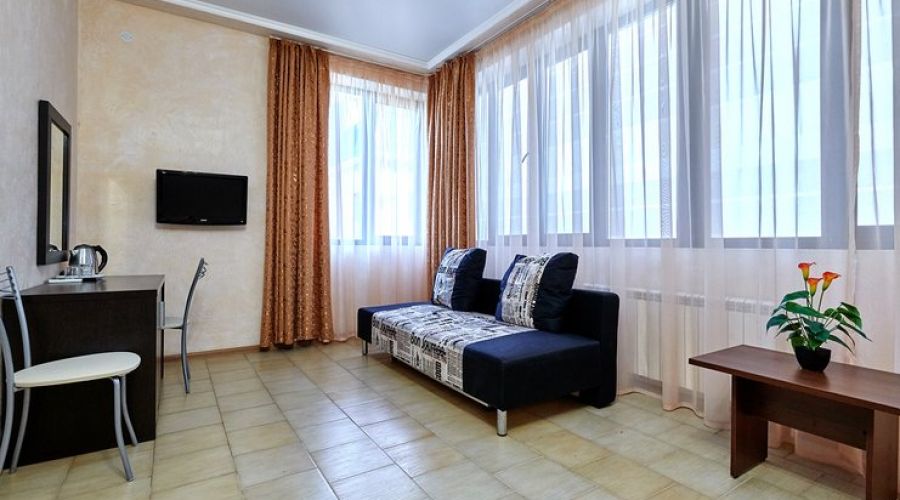 Стандартный 4-местный 1-комнатный (без балкона)