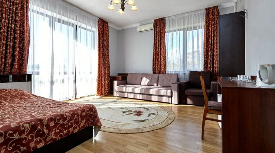 Семейный 5-местный 2-комнатный